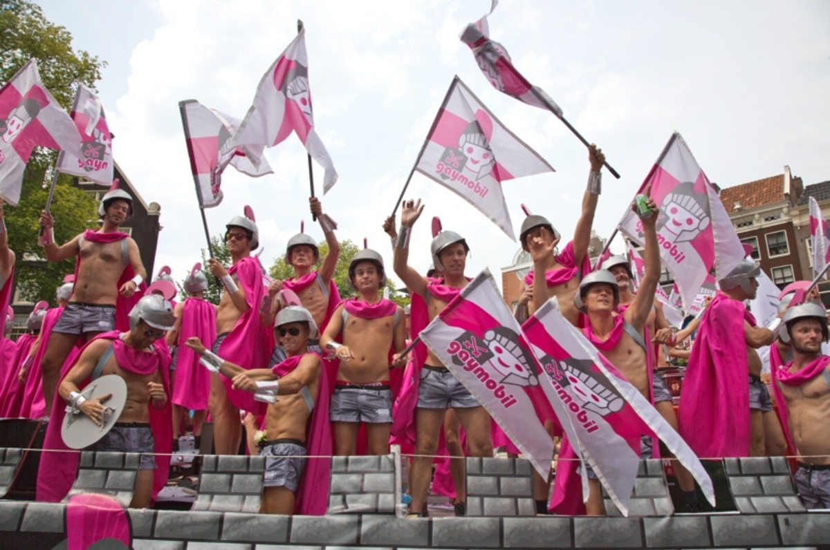 Amsterdam Gay Pride – duhová party