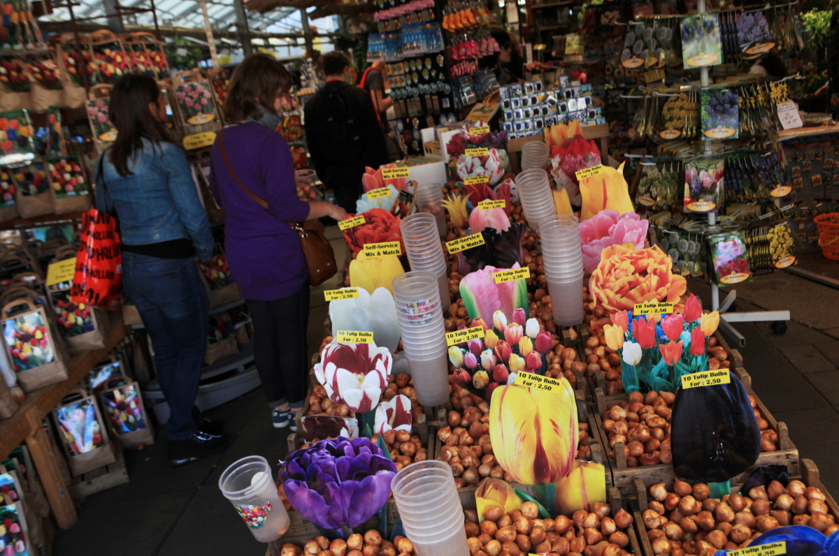 Květinový trh Singel – kvetoucí srdce Amsterdamu