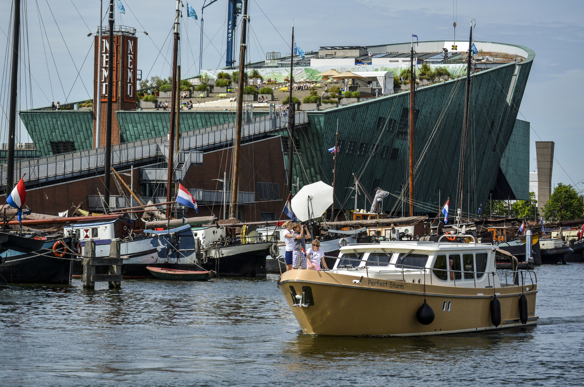 NEMO Science Center – vědecké muzeum, kde si budete hrát