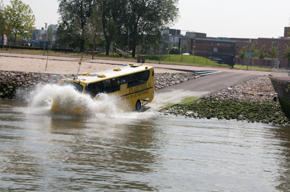 Splashtours – obojživelný autobus